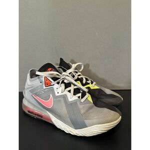 Nike LeBron 18 Space Jam Bugs Vs Martian Sneakers Size 10.5